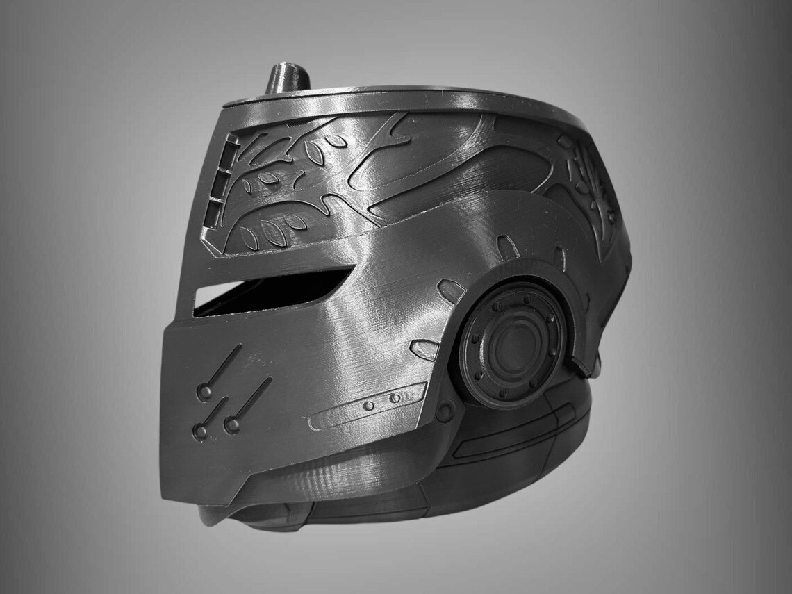 Titan Iron Companion Cosplay Helmet from Destiny 2 – DIY Print Kit - Image 3
